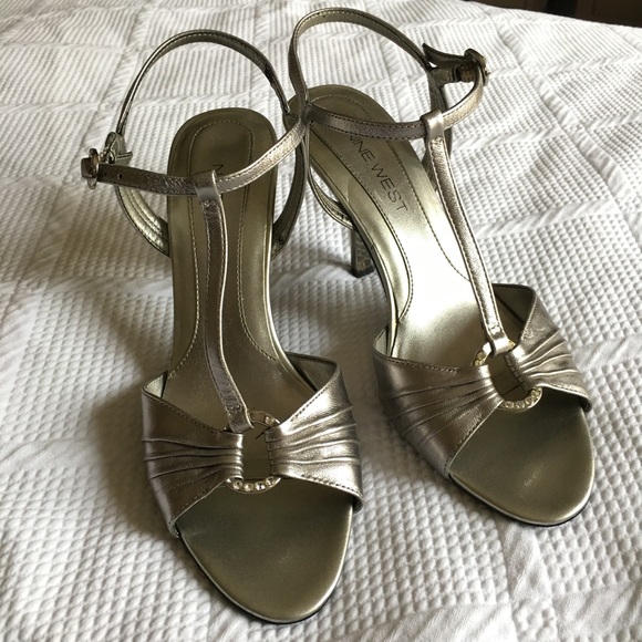 nine west sandals price
